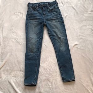 NWOT American Eagle jeans size 4S